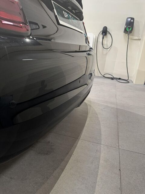 500 C 24kWh (Red) 2023 occasion 76360 Barentin
