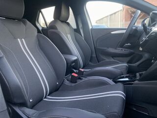 Corsa 1.2 Turbo Hybrid 110ch Automatique GS 2026 occasion 30260 Quissac