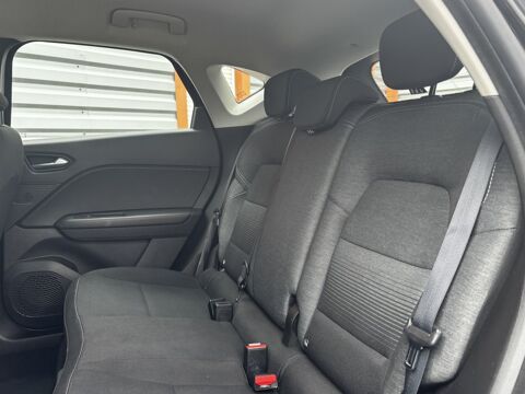 Captur Business Blue dCi 115 EDC DISTRIBUTION OK 2020 occasion 86440 Mign&eacute;-Auxances