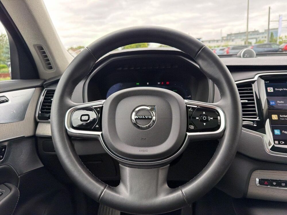 XC90 T8 AWD Ultra Dark 455 ch Bowers Wilkins Suspension Attelage 2024 occasion 69007 Lyon
