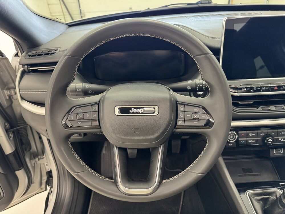 Compass 1.6 MJET 130 80TH ANNIVERSARY 2021 occasion 76360 Barentin
