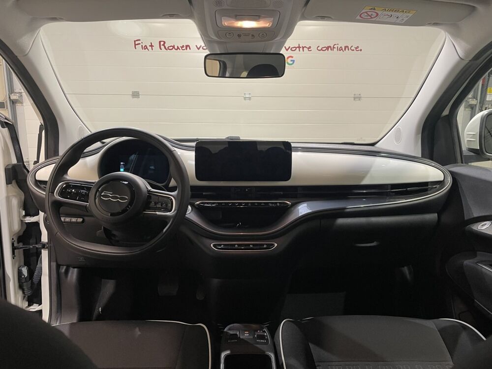 500 24kWh 2023 occasion 76360 Barentin