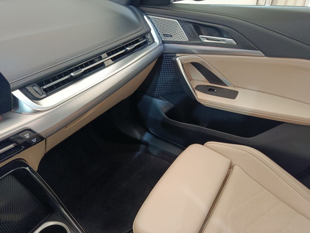 X1 xDrive25e M Sport DKG7 2024 occasion 91580 &Eacute;tr&eacute;chy