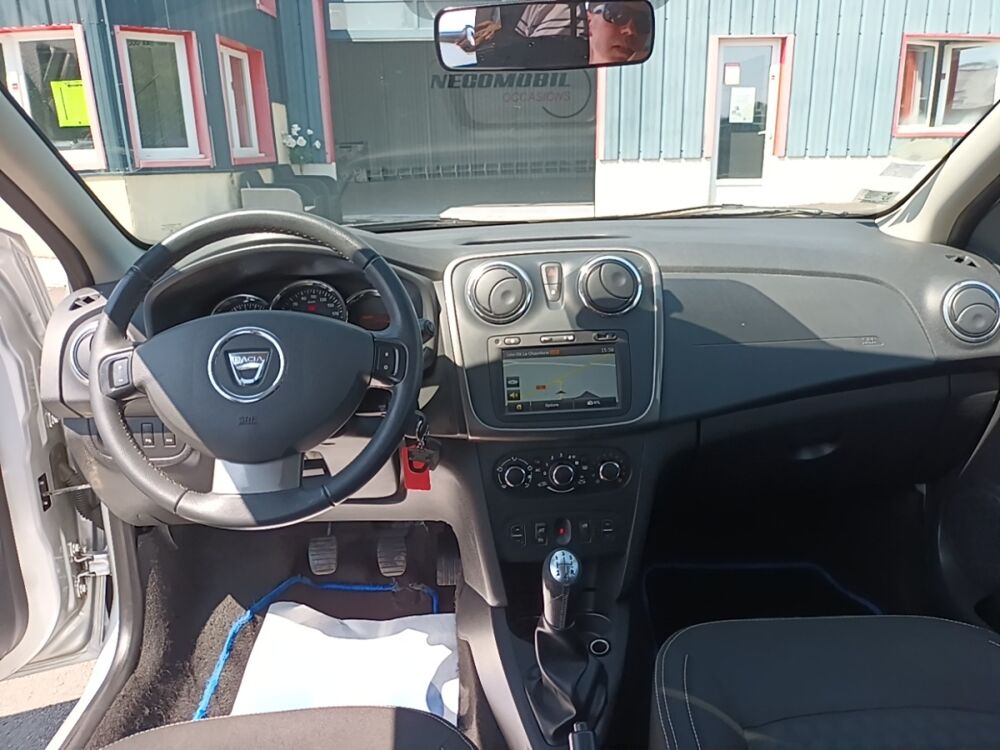 Logan Prestige dCi 90 eco&sup2; 2013 occasion 35210 Ch&acirc;tillon-en-Vendelais
