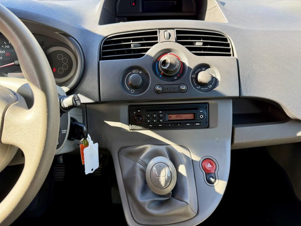 Kangoo Authentique 1.5 dCi 85 Eco2 2009 occasion 63360 Gerzat