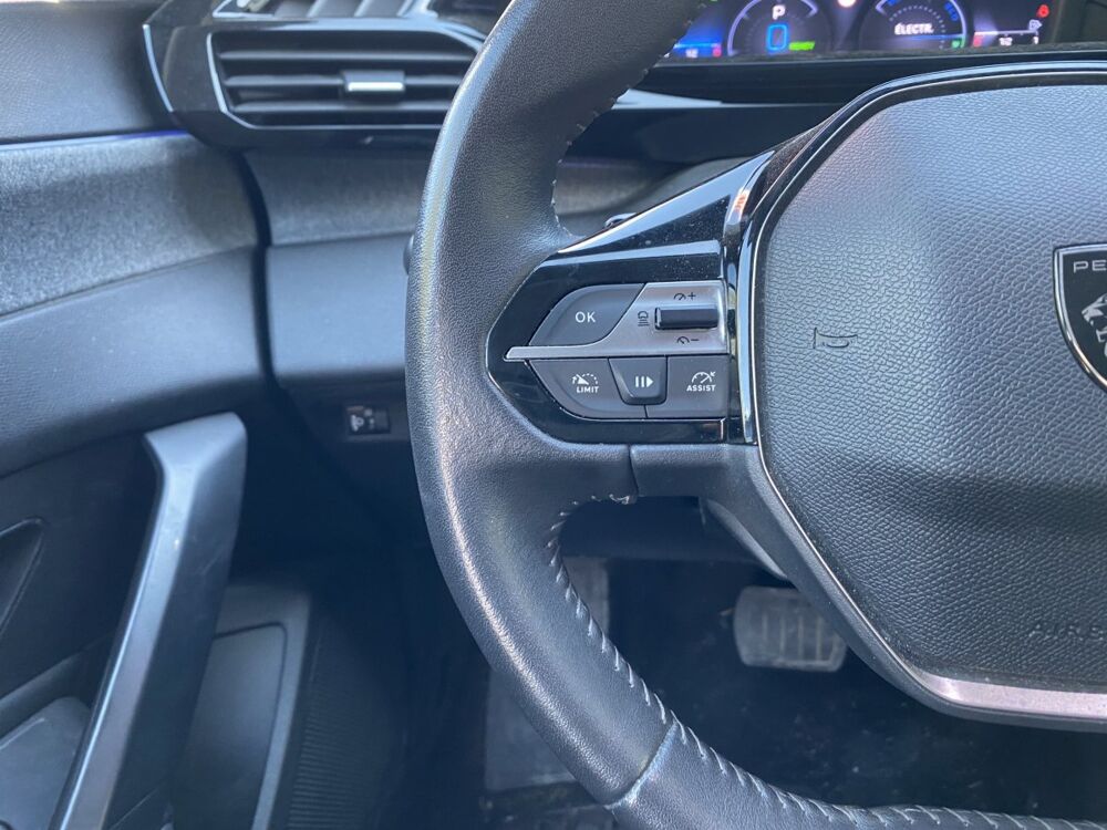 308 PHEV 180 E-EAT8 ALLURE PACK 2022 occasion 30260 Quissac