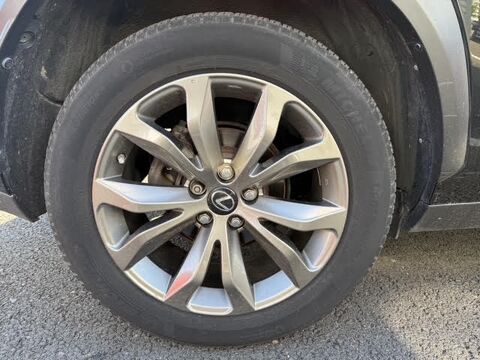 NX 2.5 300H F SPORT 4WD AUTO 2014 occasion 19360 Malemort-sur-Corr&egrave;ze