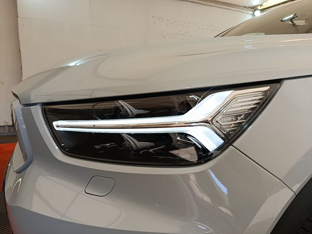 XC40 P8 408 R-Design 1EDT 2021 occasion 91580 &Eacute;tr&eacute;chy