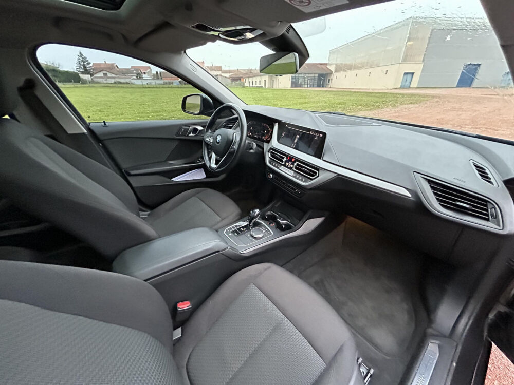 S&eacute;rie 1 120d BVA8 xDrive Lounge 2019 occasion 42640 Saint-Germain-Lespinasse