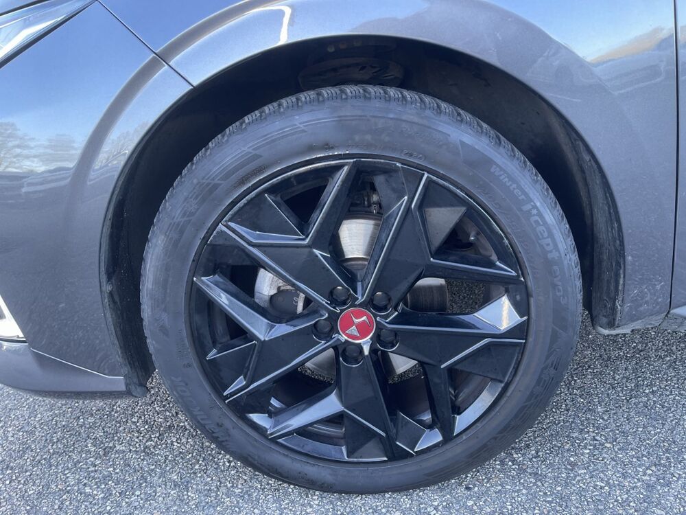 DS3 PURETECH 130 PERFORMANCE LINE + AUTO 2022 occasion 38460 Cr&eacute;mieu
