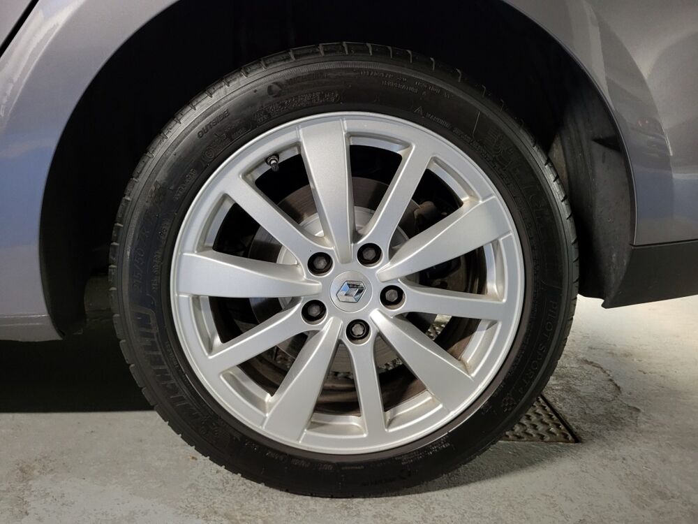 Laguna Bose 1.5 dCi 110 Fap Eco2 2011 occasion 93600 Aulnay-sous-Bois