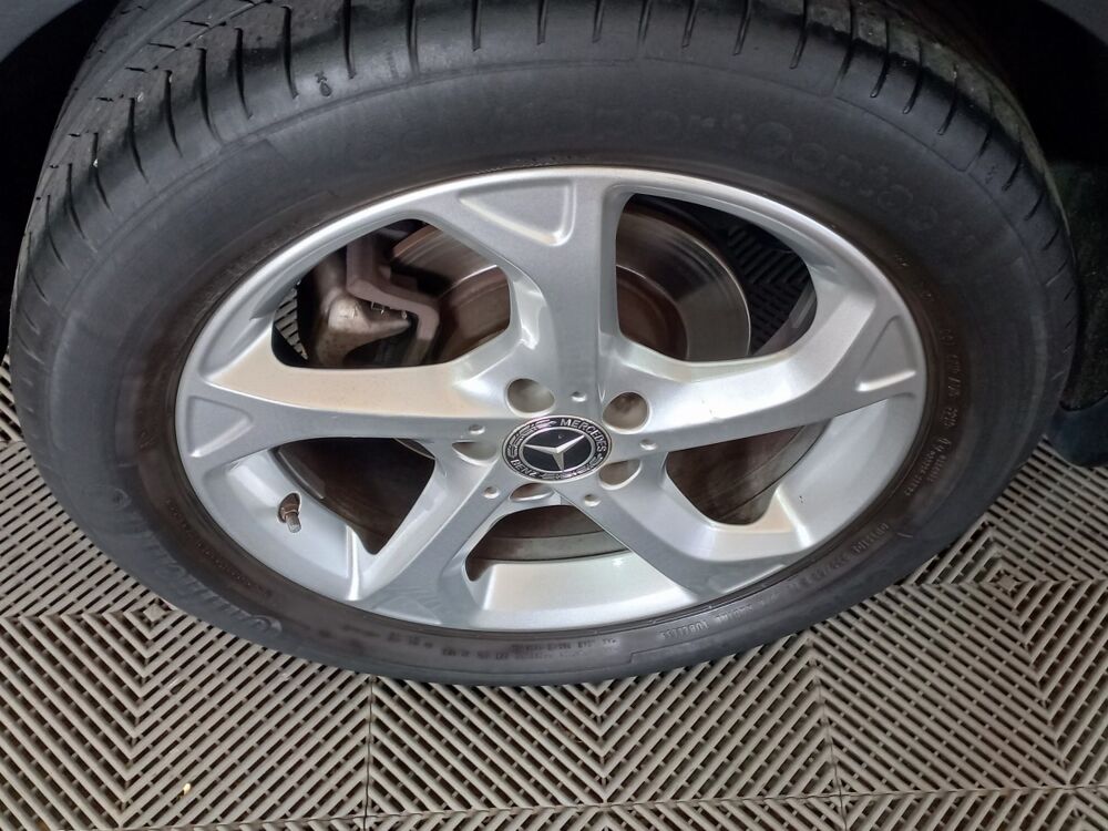 Classe GLA GLA 180 Business Edition BVA7 2019 occasion 91580 &Eacute;tr&eacute;chy