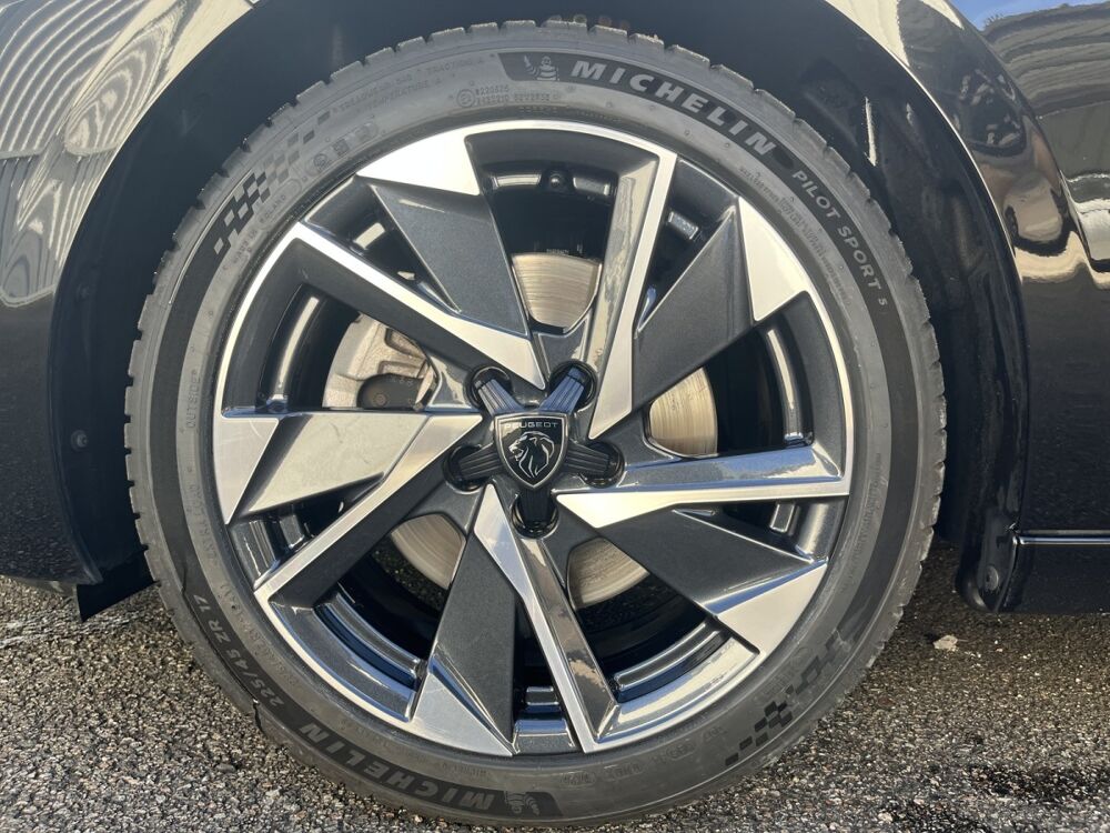 308 BlueHDI 130 AUTO8 ALLURE PACK 2023 occasion 42190 Charlieu
