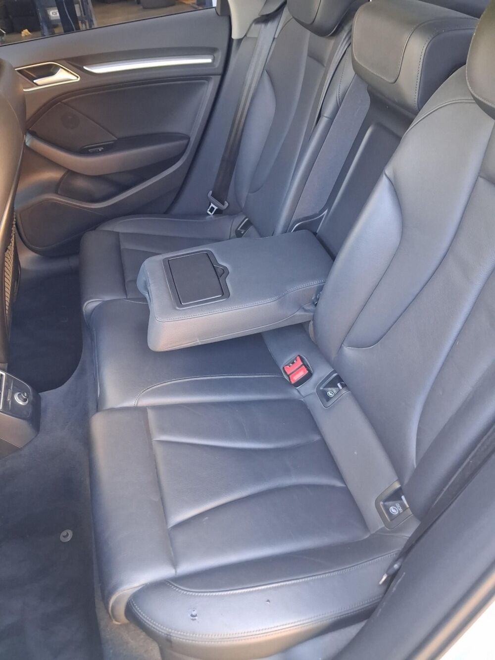 A3 40 e-tron S TRONIC DESIGN LUXE 2020 occasion 38300 Saint-Savin