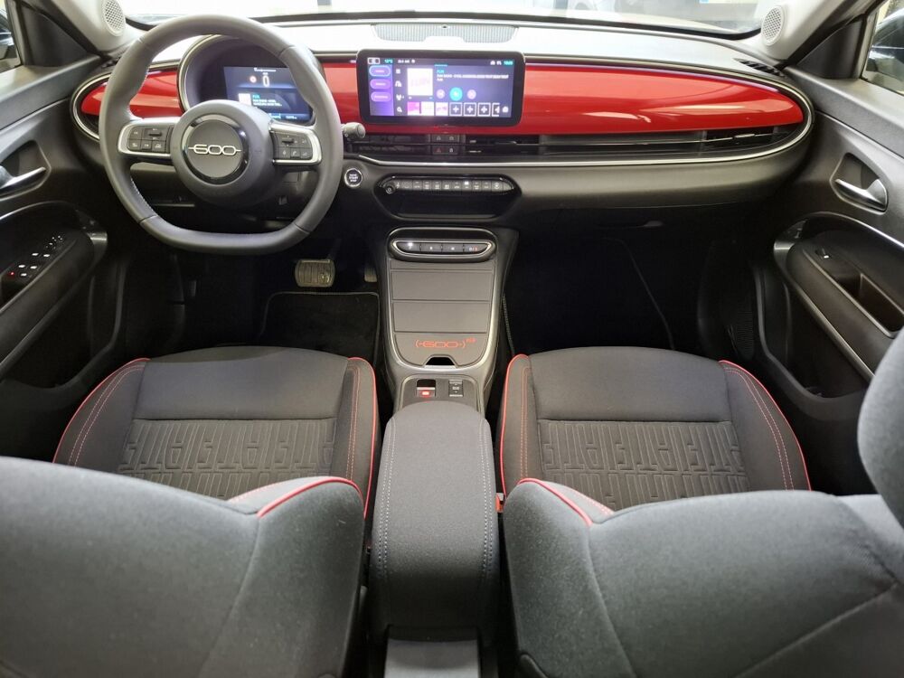 600 Electrique 54 kWh Red 2024 occasion 76360 Barentin