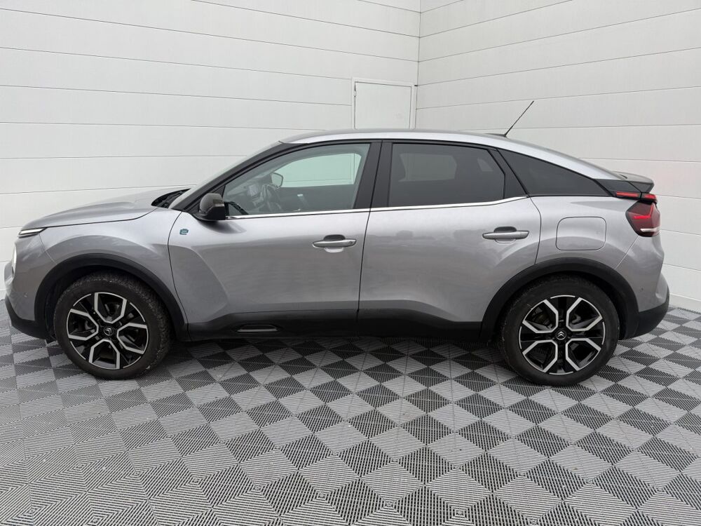 C4 &euml; 136 ch (100 kW) Auto Shine Pack 2021 occasion 69330 Meyzieu