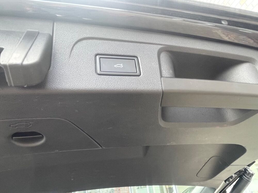 Touran 1.5 TSI Style 7P 150 ch Pack Voyage Attelage Toit Pano Autre 2025 occasion 69007 Lyon