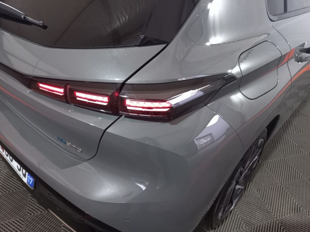 308 PHEV 180 E-EAT8 ALLURE 2025 occasion 91580 &Eacute;tr&eacute;chy
