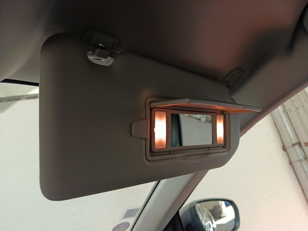 C5 aircross Hybrid 225 &euml;-EAT8 Shine Pack 2021 occasion 91580 &Eacute;tr&eacute;chy