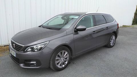 308 SW 1.2 Puretech 130 S&S EAT6 Allure 2018 occasion 79500 Melle