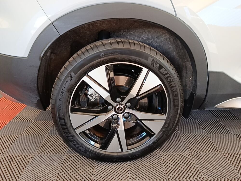 XC40 P8 408 R-Design 1EDT 2021 occasion 91580 &Eacute;tr&eacute;chy