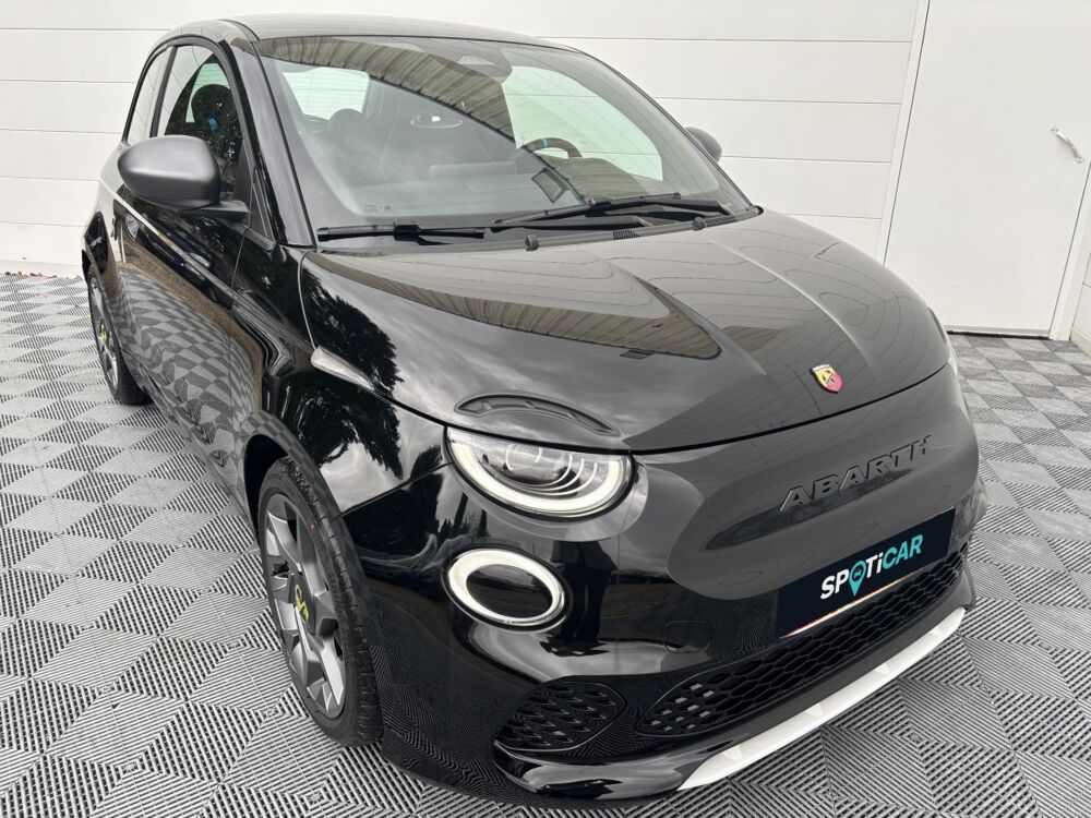 500 BEV 42KWH 2025 occasion 69330 Meyzieu