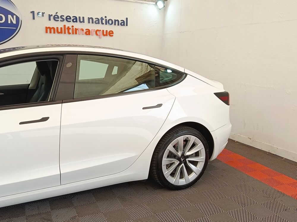 Model 3 Grande Autonomie 2022 occasion 91580 &Eacute;tr&eacute;chy