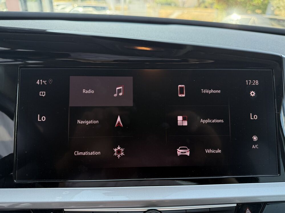 Grandland 1.2 Turbo 130 ch Auto ELEGANCE BUSINESS 2023 occasion 30260 Quissac