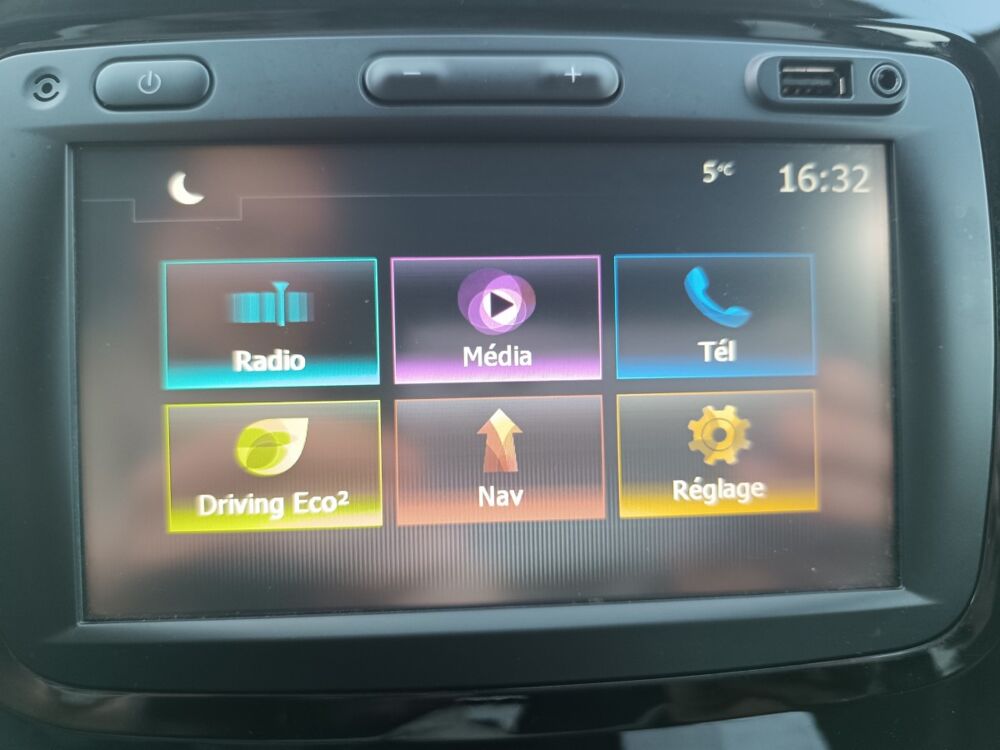 Captur Intens ENERGY TCe 120 2017 occasion 38300 Saint-Savin