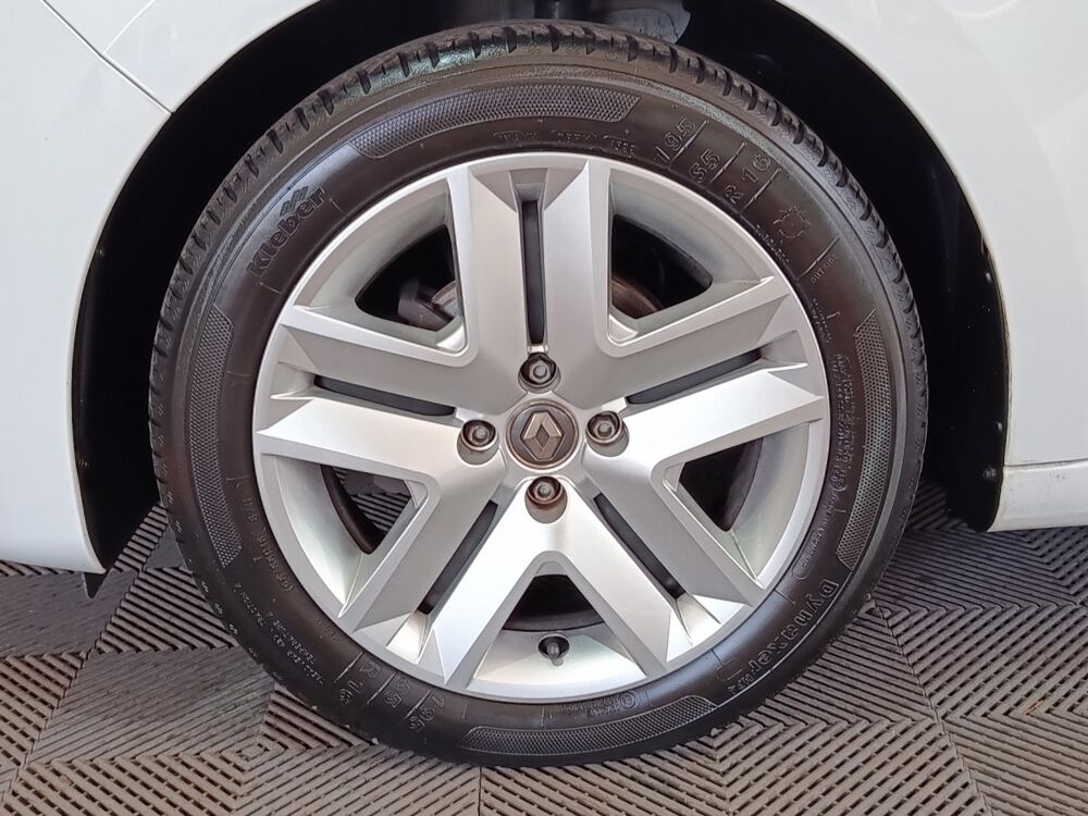 Clio Business TCe 100 2019 occasion 91580 &Eacute;tr&eacute;chy