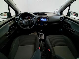 Yaris 1.5 VVT-I HYBRID France Business 2019 occasion 91580 &Eacute;tr&eacute;chy