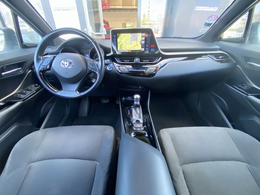 C-HR 1.2 T CVT AWD GRAPHIC 2018 occasion 30260 Quissac