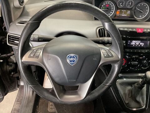 Ypsilon 0,9 TwinAir 85 ch Stop&Start Gold DFS 2011 occasion 35210 Ch&acirc;tillon-en-Vendelais