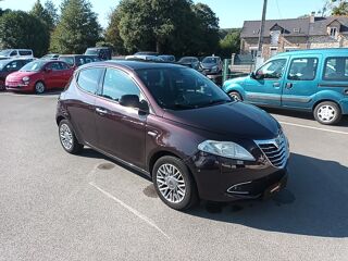 Ypsilon 0,9 TwinAir 85 ch Stop&Start Gold DFS 2011 occasion 35210 Ch&acirc;tillon-en-Vendelais