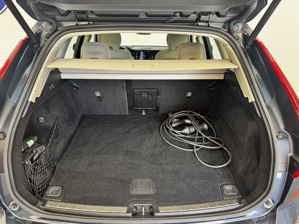 XC60 Recharge T8 390 Geartro 8 Inscription 2021 occasion 91580 &Eacute;tr&eacute;chy