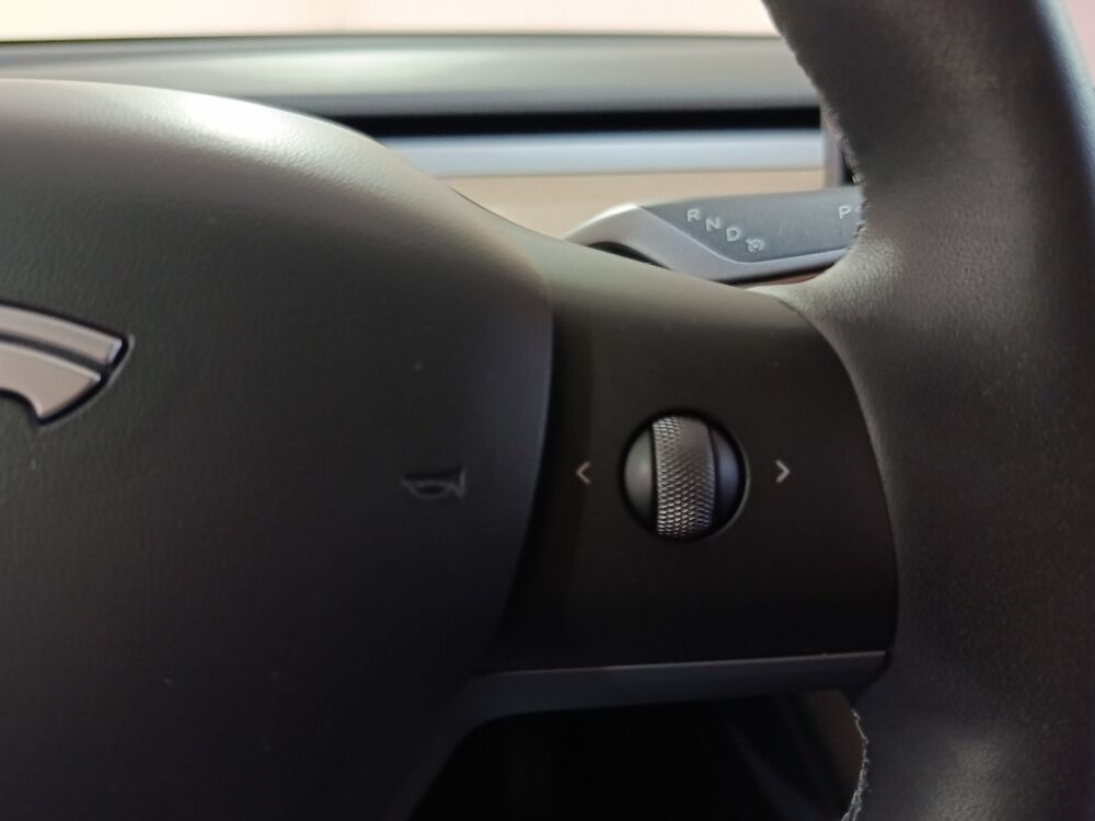 Model Y Grande Autonomie Dual-Motor AWD 2023 occasion 91580 &Eacute;tr&eacute;chy