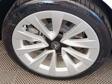 Model 3 Grande Autonomie Dual-Motor AWD 2024 occasion 91580 &Eacute;tr&eacute;chy