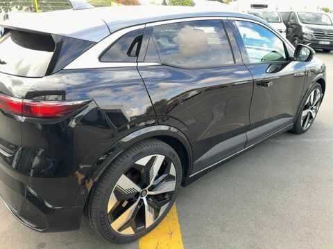 M&eacute;gane techno EV60 220ch super charge 2022 occasion 85140 Les Essarts