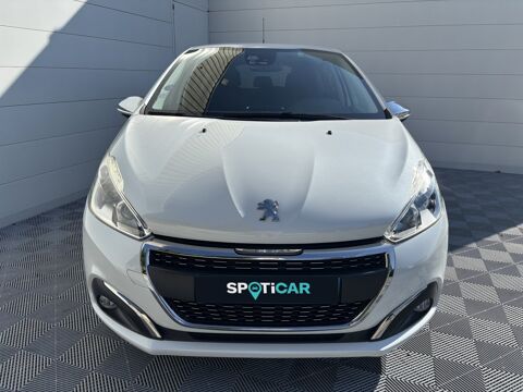 208 Puretech 110 €6.c S&S EAT6 TECH EDITION 2018 occasion 69330 Meyzieu