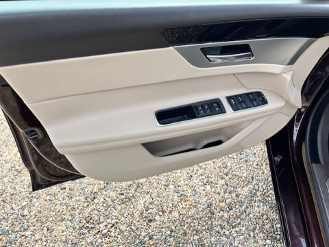XF 2.0D 180PS PURE AUTO 2018 occasion 47200 Saint-Pardoux-du-Breuil