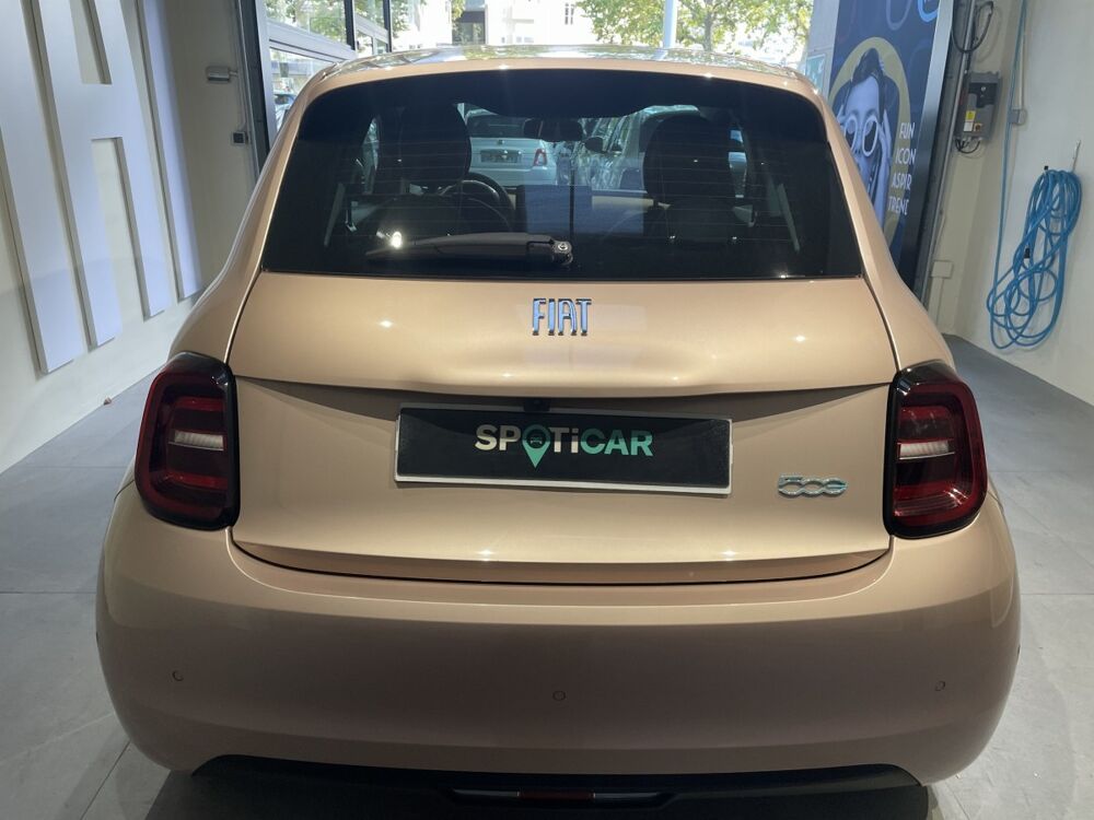 500 E 24kWh Pack Confort & Style 3+1 2023 occasion 76360 Barentin