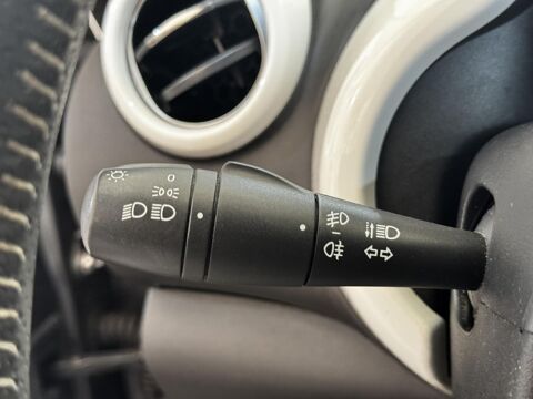Twingo Intense Energy TCe 90 2016 occasion 91580 &Eacute;tr&eacute;chy
