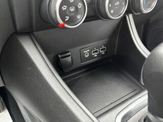 Captur Business Blue dCi 115 EDC DISTRIBUTION OK 2020 occasion 86440 Mign&eacute;-Auxances