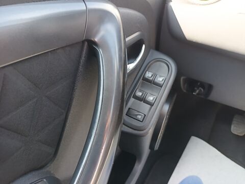 Duster Prestige dCi 110 4x2 2014 occasion 35210 Ch&acirc;tillon-en-Vendelais