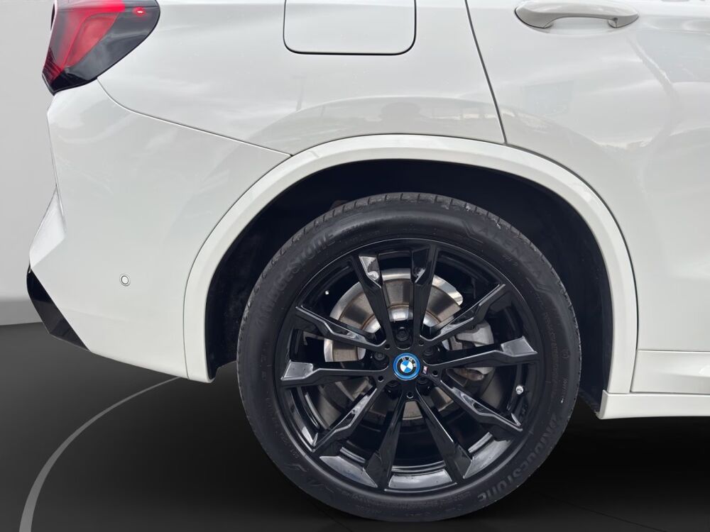 X3 xDrive30e M Sport 292 Toit ouvrant Attelage Laser Autres mod 2022 occasion 69007 Lyon