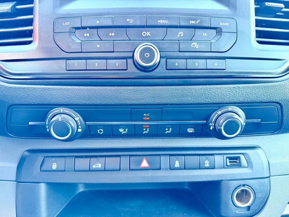 Jumpy 1.5 Diesel 120 ch L2 Pack Clim 2019 occasion 63360 Gerzat