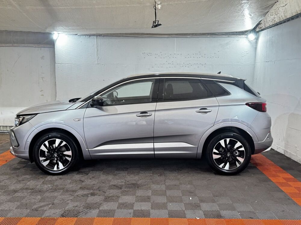 Grandland 1.5 Diesel 130 ch Automatique ULTIMATE 2022 occasion 91580 &Eacute;tr&eacute;chy
