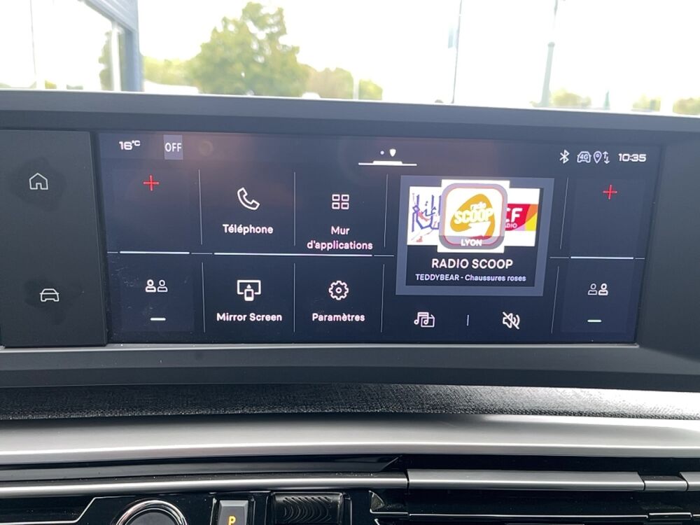 5008 1.2 HYBRID 145 E-DCS6 ALLURE 2025 occasion 38090 Villefontaine