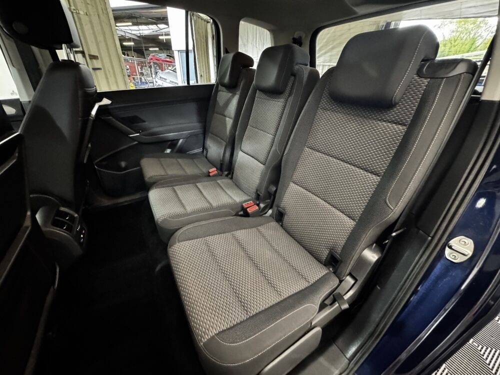 Touran 2.0 TDI 115 DSG7 IQ.DRIVE 7 places 2020 occasion 91580 &Eacute;tr&eacute;chy