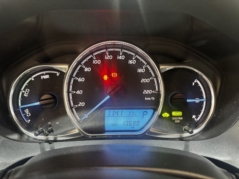 Yaris 1.5 Hybride 100h France Business 2020 occasion 91580 &Eacute;tr&eacute;chy